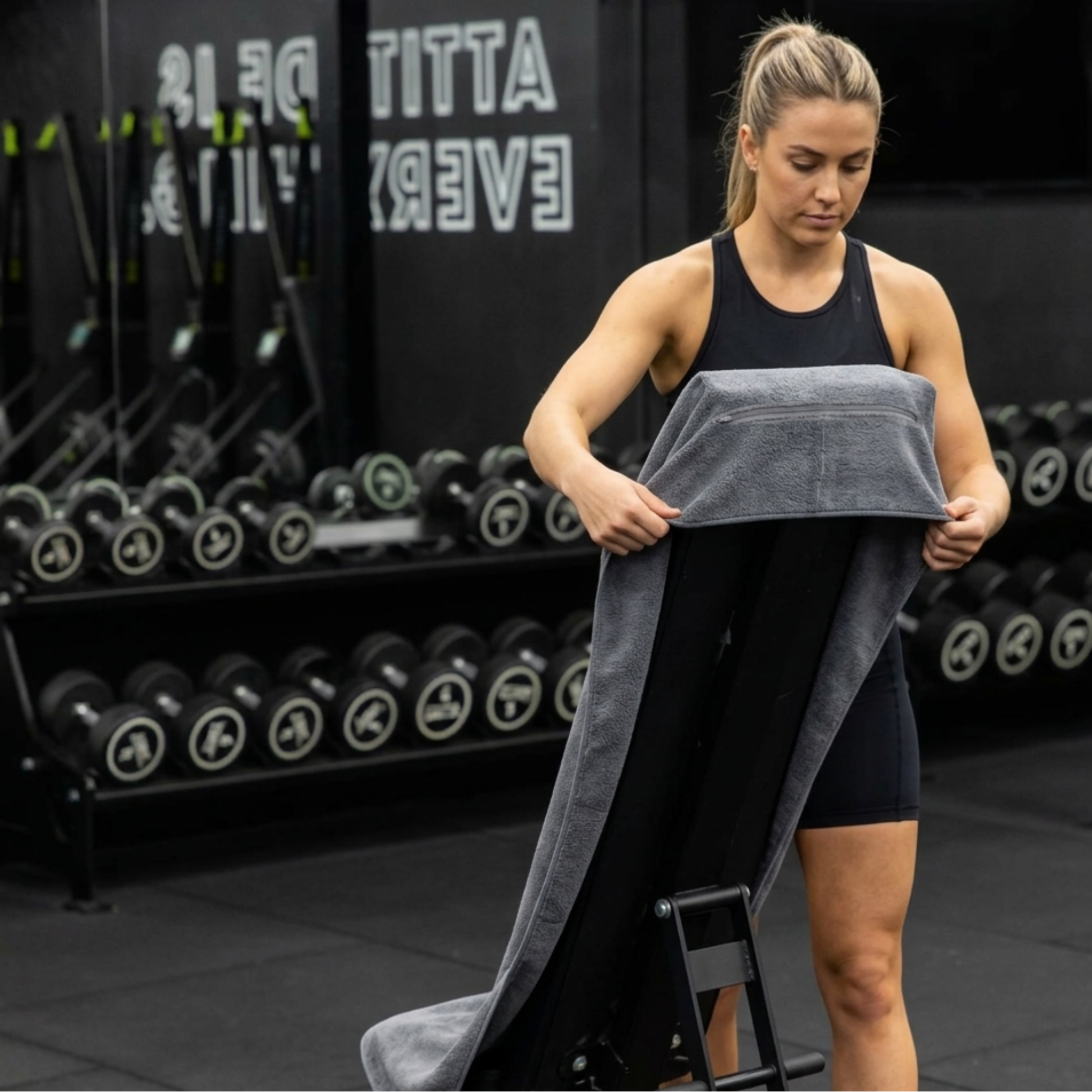 מגבת הספורט-LUNICA ACTIVE™