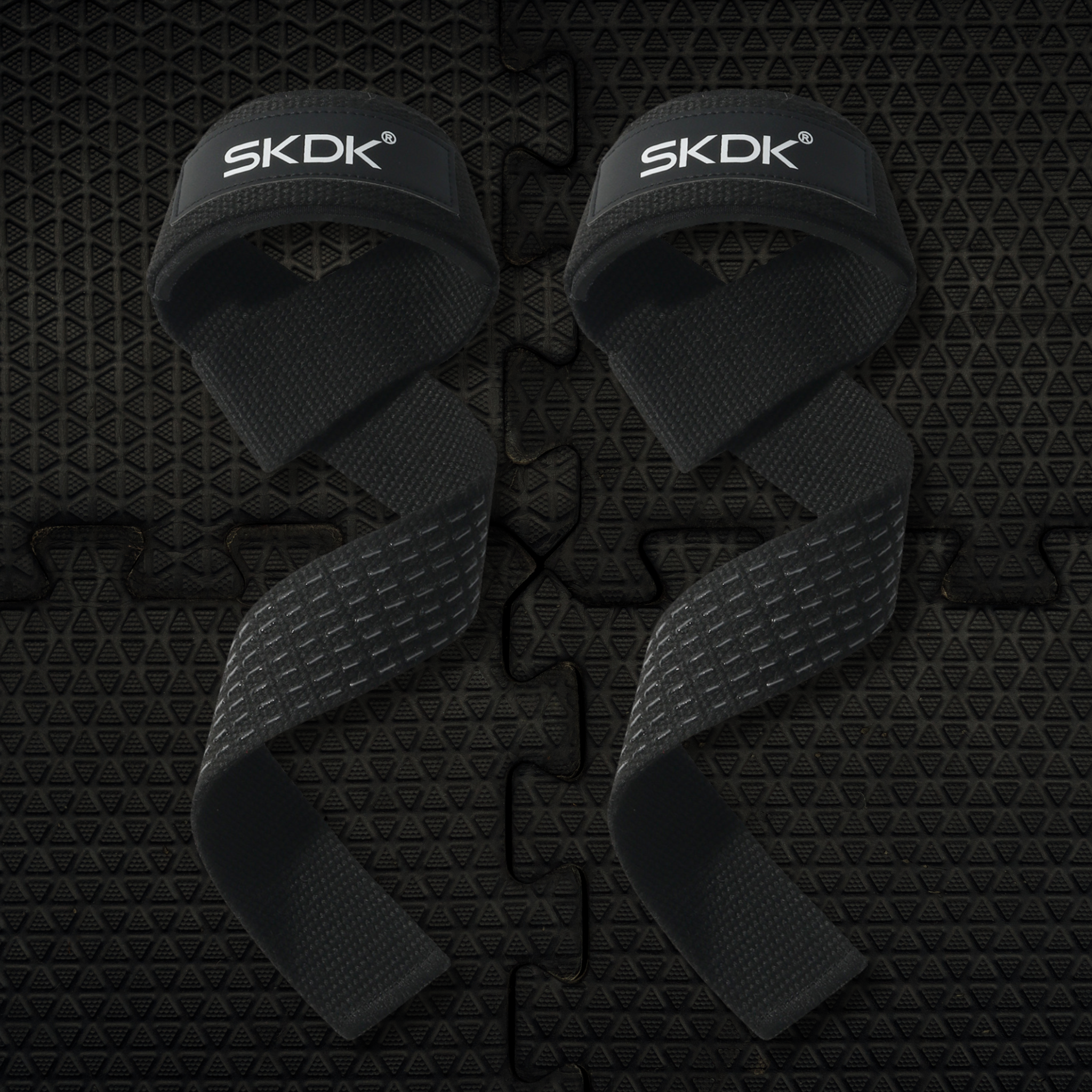 רצועות אחיזה מקצועיות–למניעת החלקה ולהגברת הביצועים